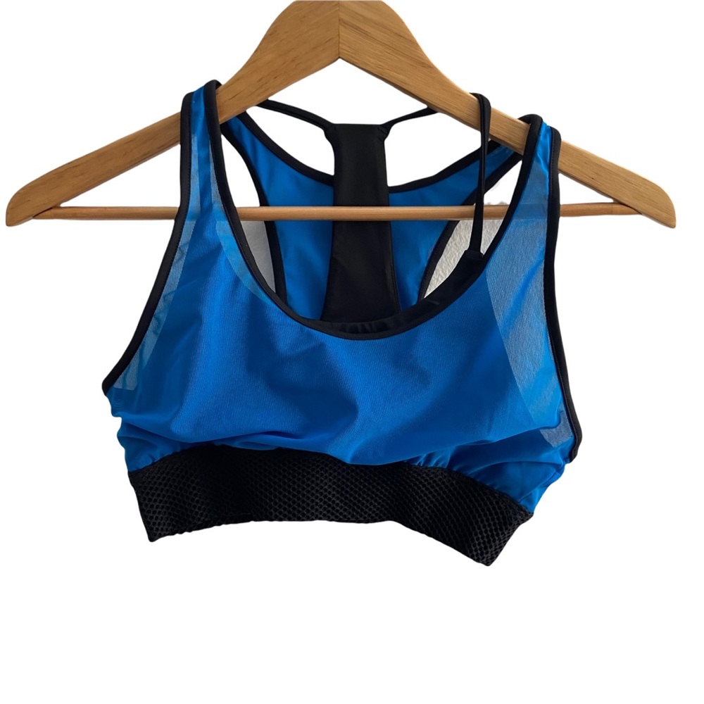 Alo yoga sports bra size small color black and blue